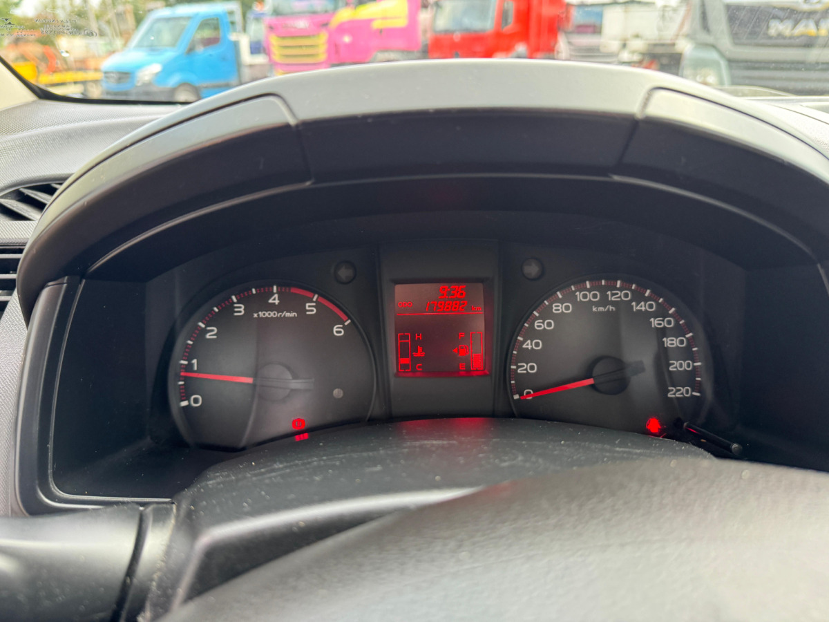 Pickup truck ISUZU ATF S86 2.5Diesel 4x4: picture 13