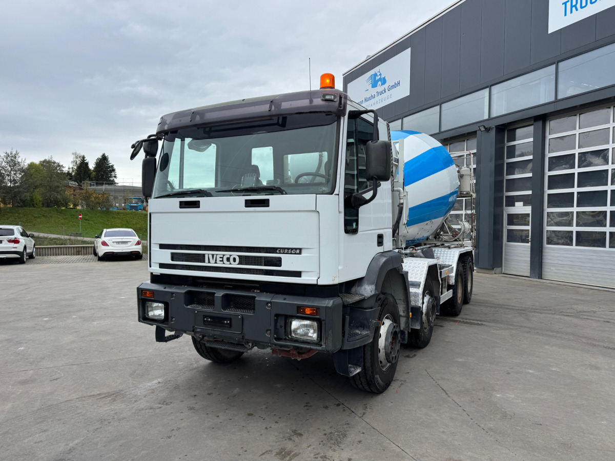 IVECO 440 Cursor 8x4 Liebherr - Concrete mixer truck: picture 1 IVECO 440 Cursor 8x4 Liebherr - Concrete mixer truck: picture 1