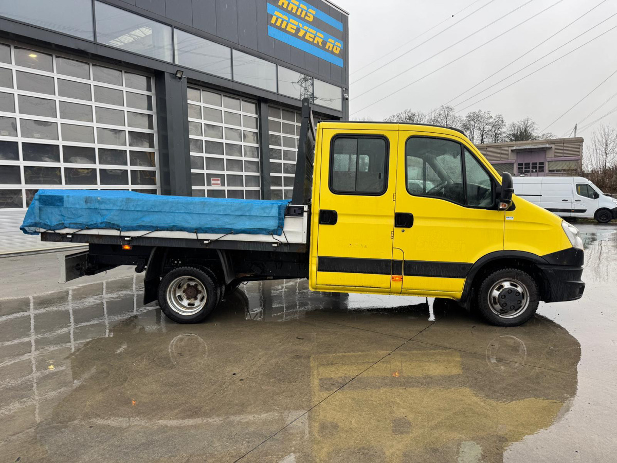 IVECO Daily 35C15 4x2 - Flatbed van, Combi van: picture 3 IVECO Daily 35C15 4x2 - Flatbed van, Combi van: picture 3