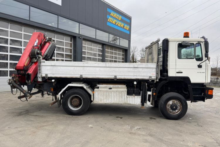 MAN 19.464 4x4 mit Kran HMF 2220-4 - Crane truck, Dropside/ Flatbed truck: picture 5 MAN 19.464 4x4 mit Kran HMF 2220-4 - Crane truck, Dropside/ Flatbed truck: picture 5