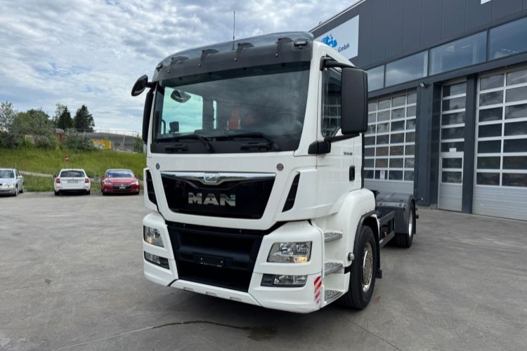 MAN TGS 18.480 - Cab chassis truck: picture 1 MAN TGS 18.480 - Cab chassis truck: picture 1