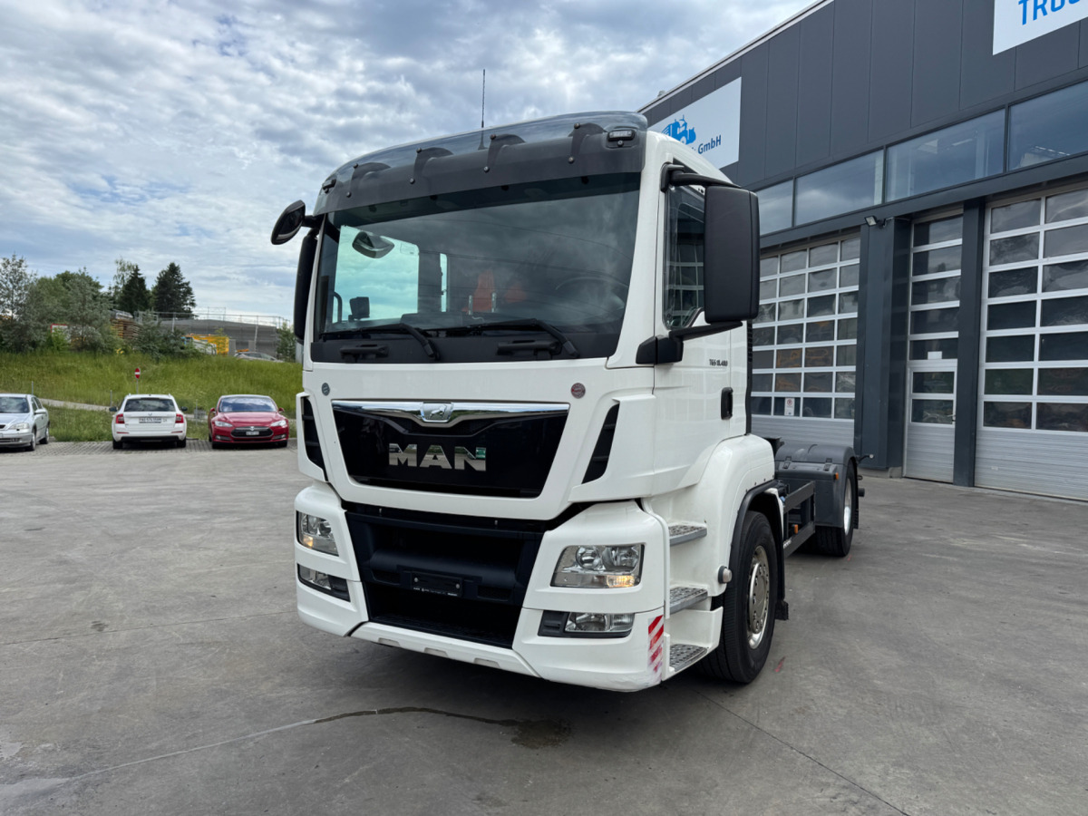 MAN TGS 18.480 - Cab chassis truck: picture 1 MAN TGS 18.480 - Cab chassis truck: picture 1