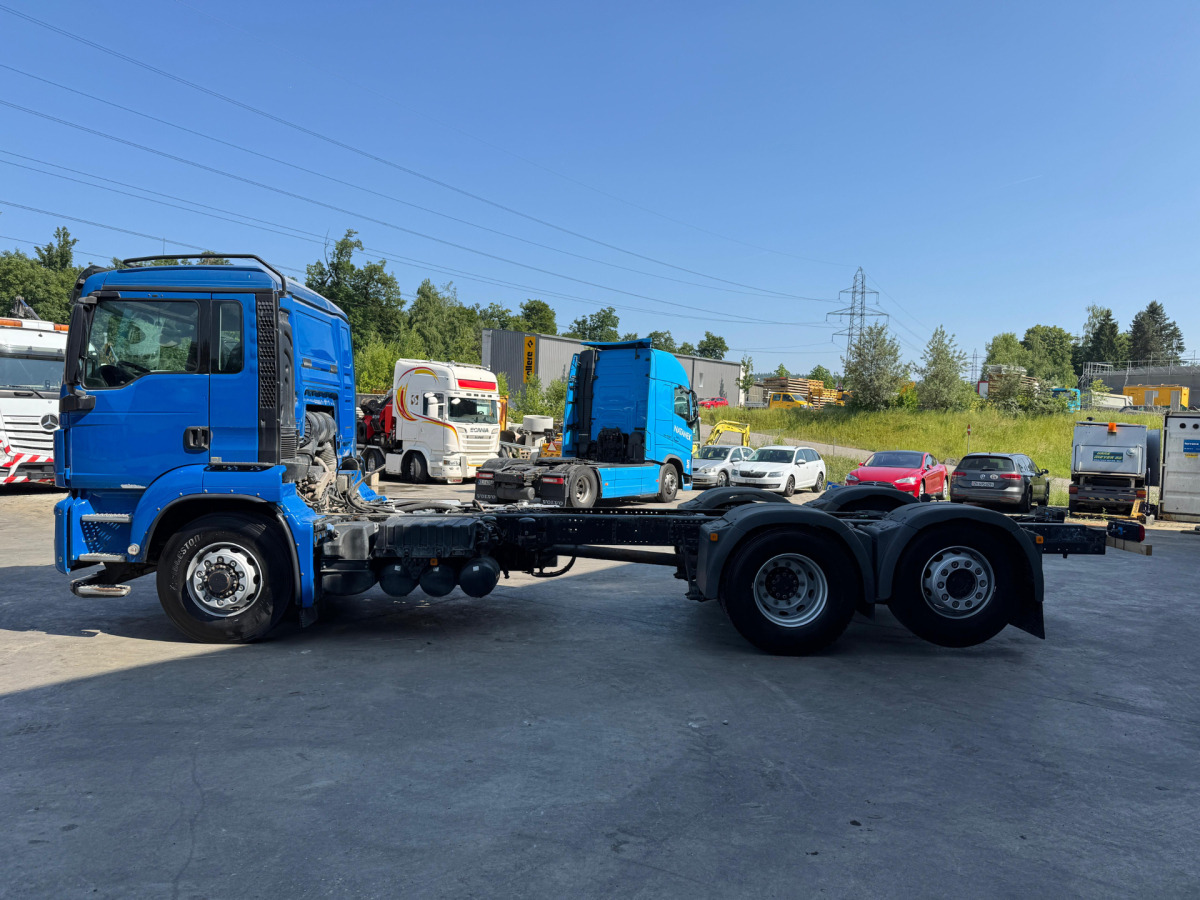 Cab chassis truck MAN TGS 26.440 6x2/4 Fahrgestell: picture 7