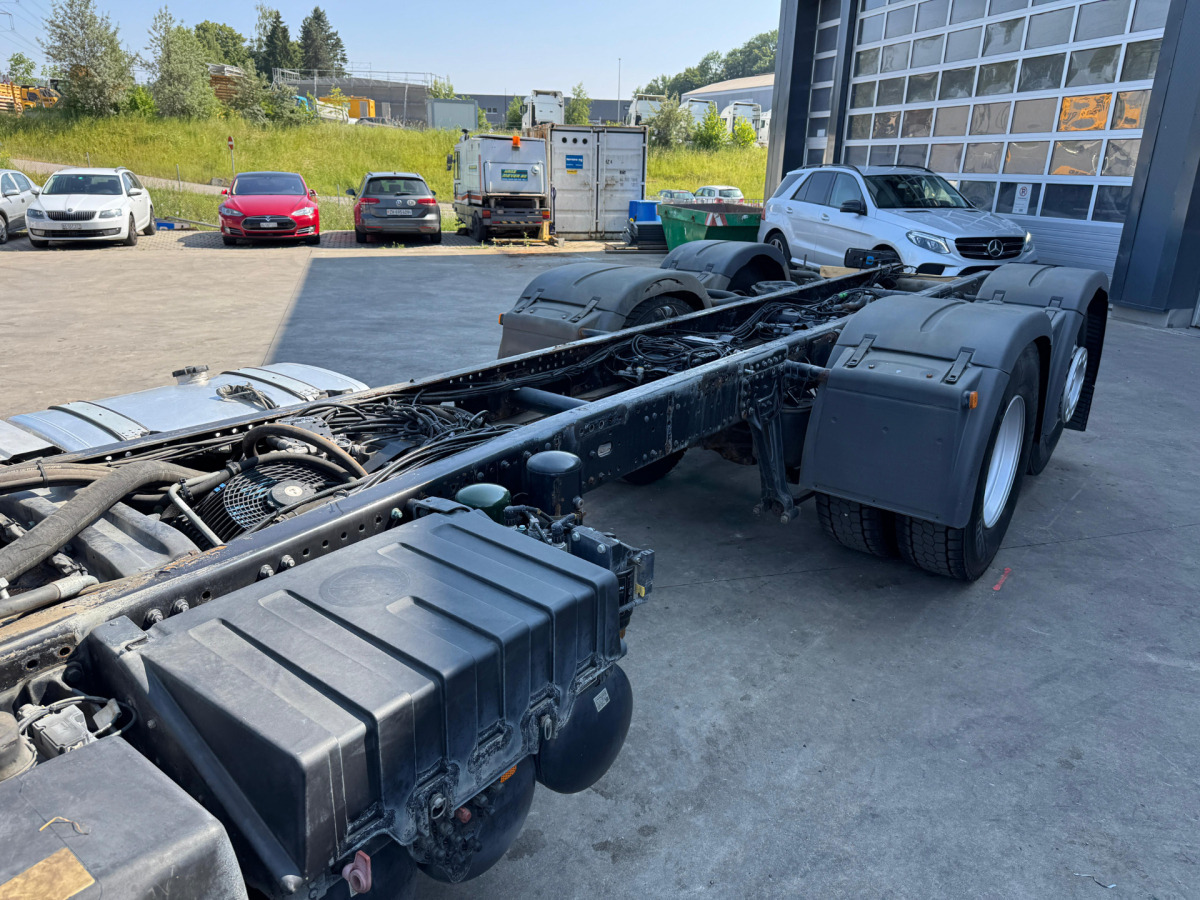 Cab chassis truck MAN TGS 26.440 6x2/4 Fahrgestell: picture 8