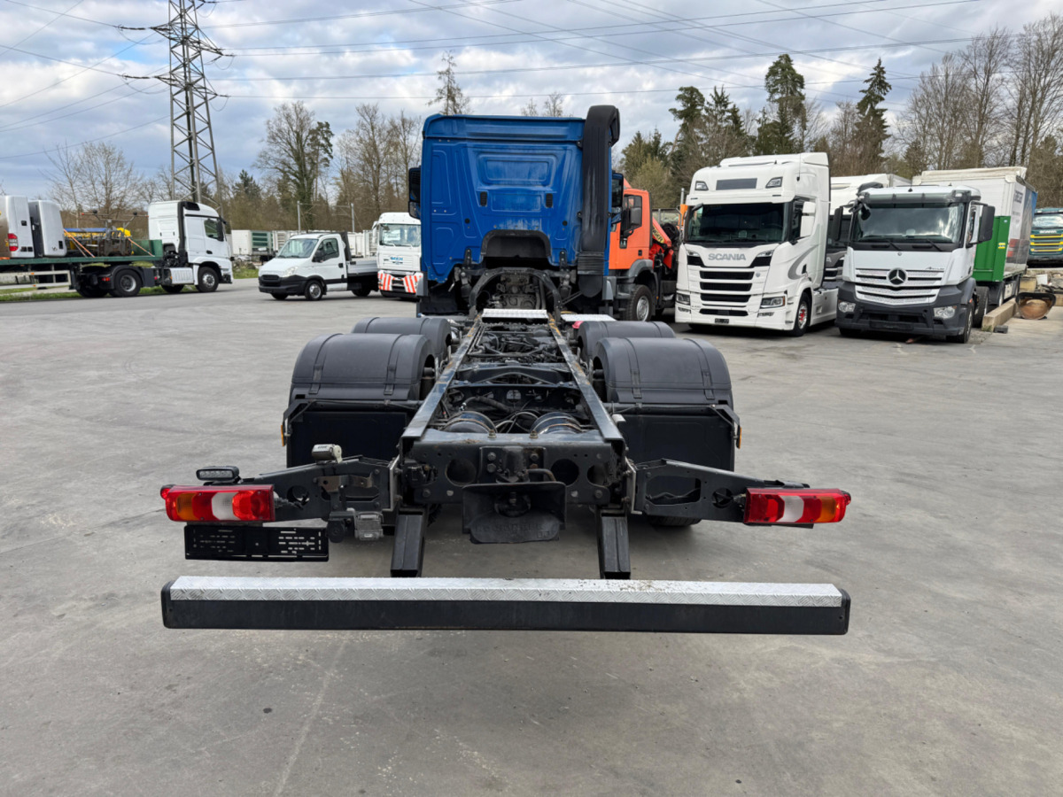 MERCEDES Actros 2545 6x2 - Cab chassis truck: picture 4 MERCEDES Actros 2545 6x2 - Cab chassis truck: picture 4