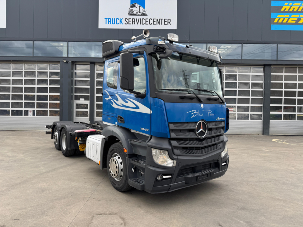 MERCEDES Actros 2545 6x2 - Cab chassis truck: picture 3 MERCEDES Actros 2545 6x2 - Cab chassis truck: picture 3