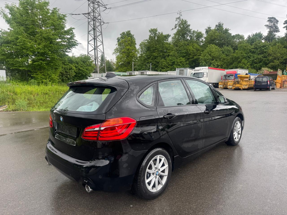Marke BMW 218d xDrive - Car: picture 5 Marke BMW 218d xDrive - Car: picture 5