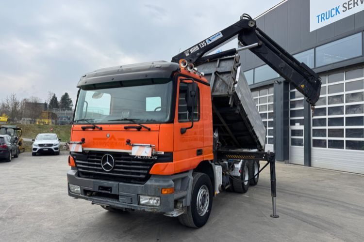 Mercedes-Benz Actros 2653 V8 Hiab 135-4 - Crane truck: picture 2 Mercedes-Benz Actros 2653 V8 Hiab 135-4 - Crane truck: picture 2