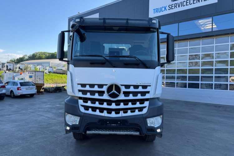 Mercedes-Benz Arocs 3248 8x4 - Tipper: picture 3 Mercedes-Benz Arocs 3248 8x4 - Tipper: picture 3