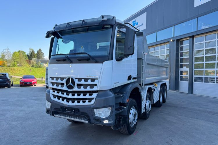 Mercedes-Benz Arocs 3248 8x4 - Tipper: picture 2 Mercedes-Benz Arocs 3248 8x4 - Tipper: picture 2