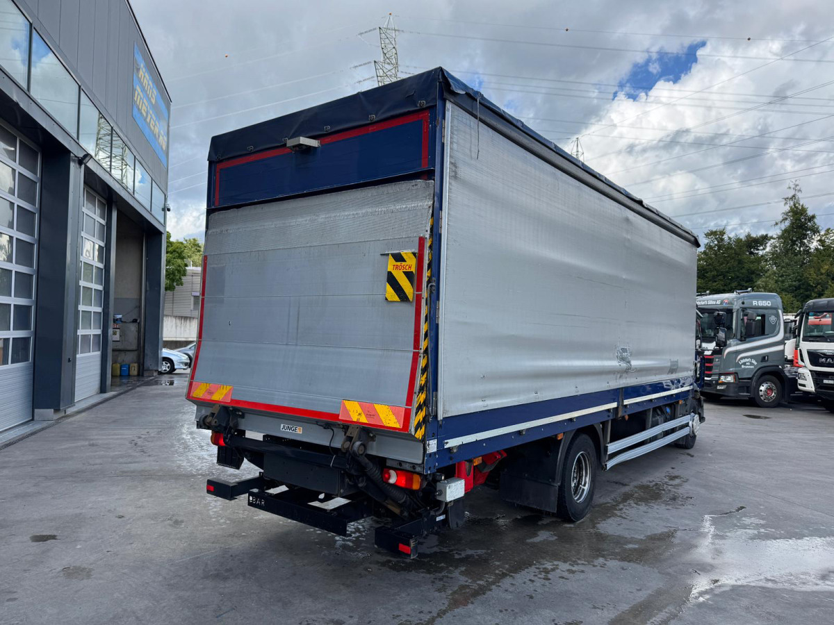 RENAULT D13.240 4x2 LBW - Curtainsider truck: picture 5 RENAULT D13.240 4x2 LBW - Curtainsider truck: picture 5