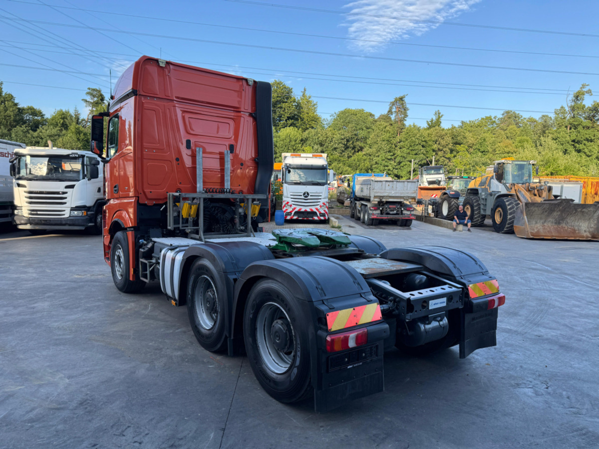 Lease a MERCEDES Actros 3358 6x4 120T MERCEDES Actros 3358 6x4 120T: picture 7 Lease a MERCEDES Actros 3358 6x4 120T MERCEDES Actros 3358 6x4 120T: picture 7