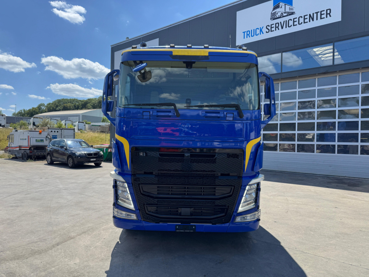 VOLVO FH-540 4x4H - Tractor unit: picture 2 VOLVO FH-540 4x4H - Tractor unit: picture 2