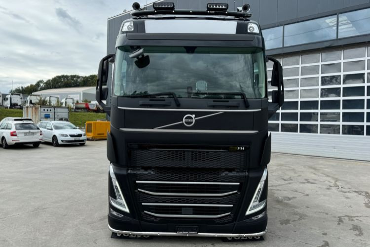 Volvo FH-500 TC 6x2 - Tractor unit: picture 2 Volvo FH-500 TC 6x2 - Tractor unit: picture 2