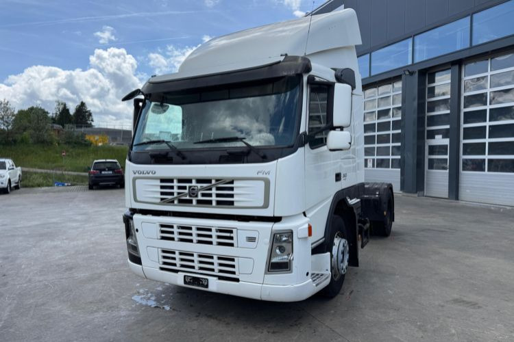 Volvo FM-390 4x2 - Tractor unit: picture 1 Volvo FM-390 4x2 - Tractor unit: picture 1