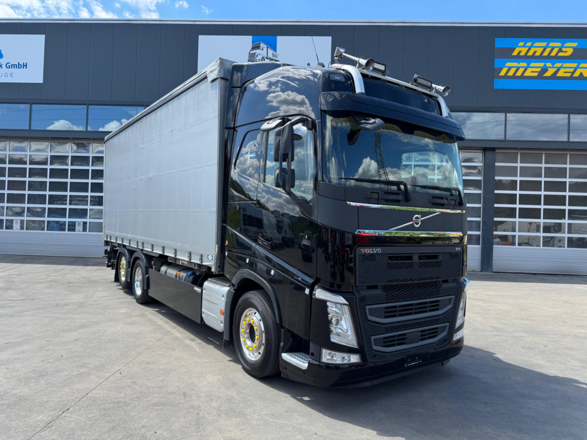 VOLVO FH-540 6x2 - Curtainsider truck: picture 3 VOLVO FH-540 6x2 - Curtainsider truck: picture 3