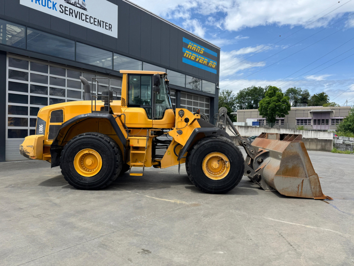 VOLVO L180G - Wheel loader: picture 5 VOLVO L180G - Wheel loader: picture 5