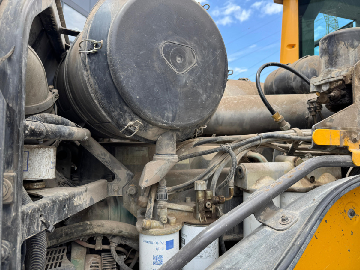 Wheel loader VOLVO L180G: picture 11 Wheel loader VOLVO L180G: picture 11