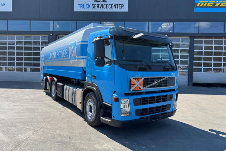 Volvo FM-500 6x2 Tankwagen - Tank truck: picture 2 Volvo FM-500 6x2 Tankwagen - Tank truck: picture 2
