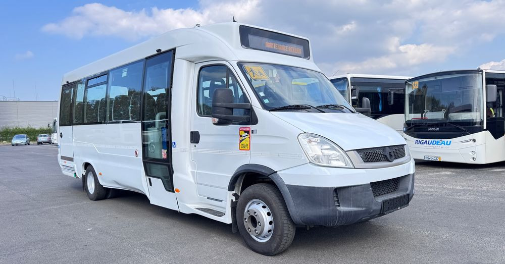 Irisbus Iveco / DURISOTTI / -28miejsc /euro5/ mała klima / winda / 114000 zł netto - Other machinery: picture 1 Irisbus Iveco / DURISOTTI / -28miejsc /euro5/ mała klima / winda / 114000 zł netto - Other machinery: picture 1