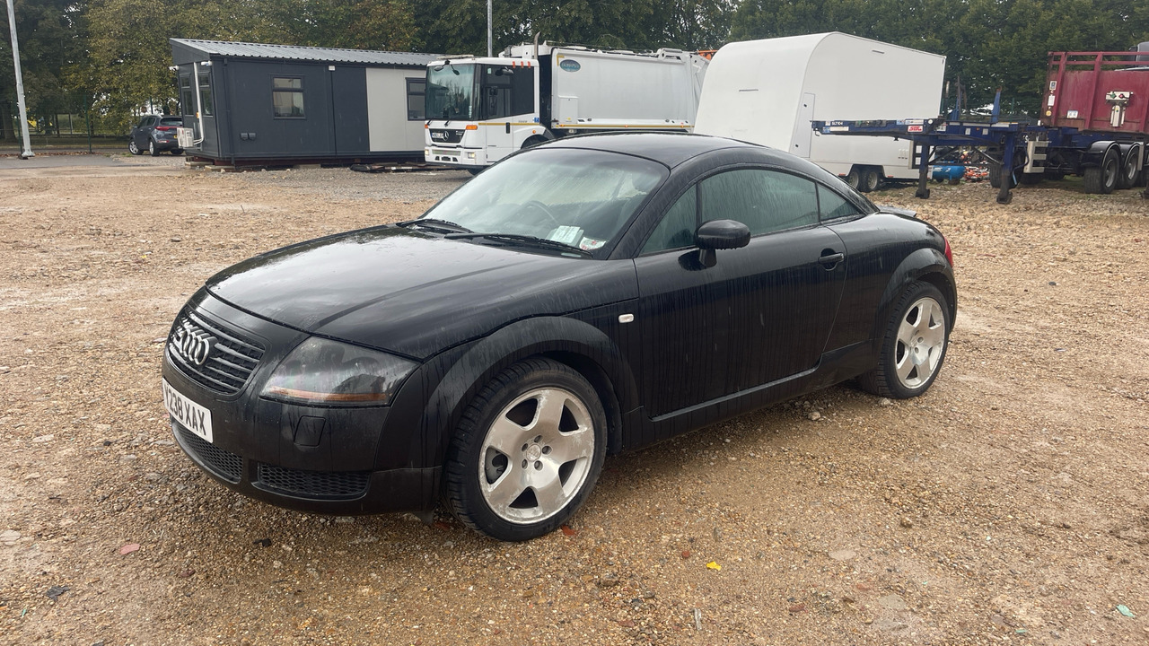 AUDI TT - Car: picture 2 AUDI TT - Car: picture 2