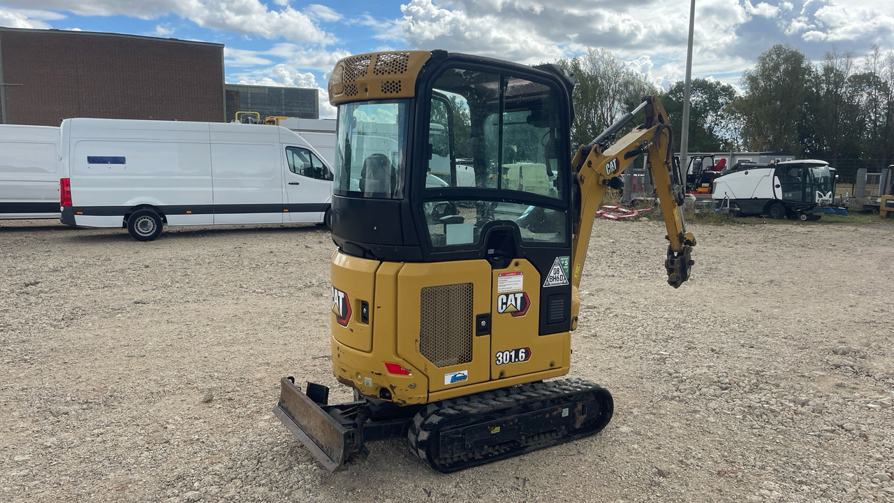 CATERPILLAR 301.6 - Mini excavator: picture 3 CATERPILLAR 301.6 - Mini excavator: picture 3