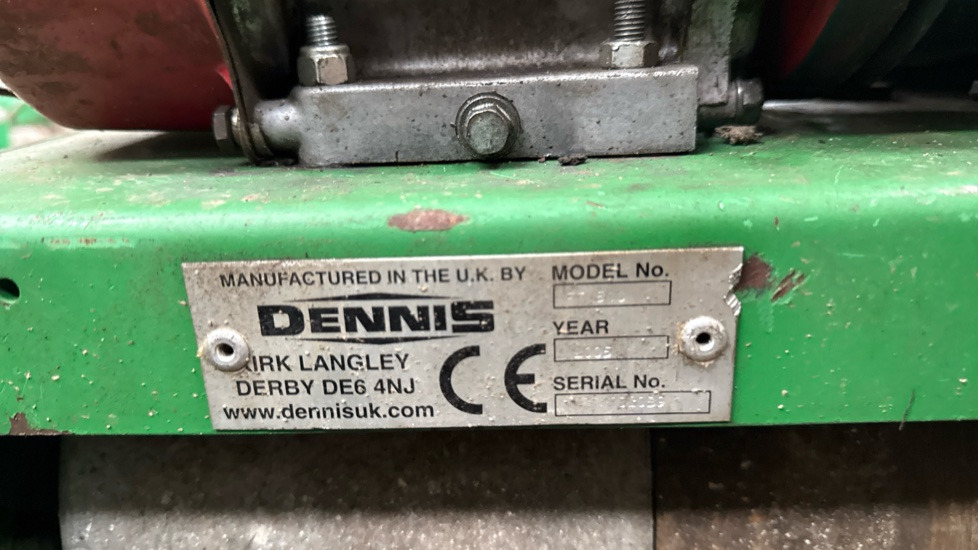 DENNIS FT510 PEDESTRIAN CYLINDER MOWER, NO UNIT, GRASS BOX - Garden mower: picture 5 DENNIS FT510 PEDESTRIAN CYLINDER MOWER, NO UNIT, GRASS BOX - Garden mower: picture 5
