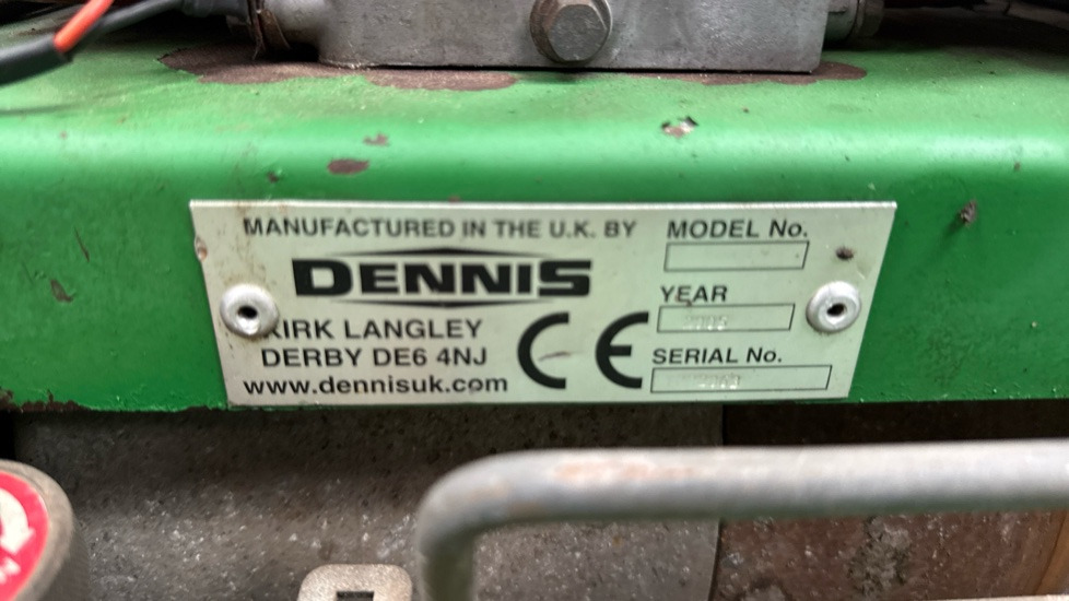 DENNIS FT510 PEDESTRIAN CYLINDER MOWER WITH 5K UNIT AND GRASS BOX - Garden mower: picture 5 DENNIS FT510 PEDESTRIAN CYLINDER MOWER WITH 5K UNIT AND GRASS BOX - Garden mower: picture 5