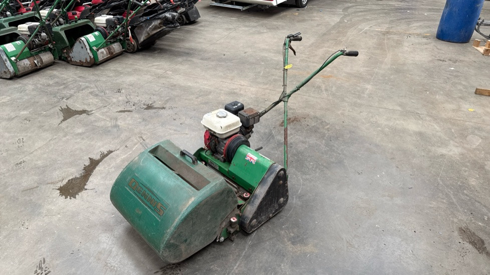 DENNIS FT510 PEDESTRIAN CYLINDER MOWER WITH 5K UNIT AND GRASS BOX - Garden mower: picture 3 DENNIS FT510 PEDESTRIAN CYLINDER MOWER WITH 5K UNIT AND GRASS BOX - Garden mower: picture 3
