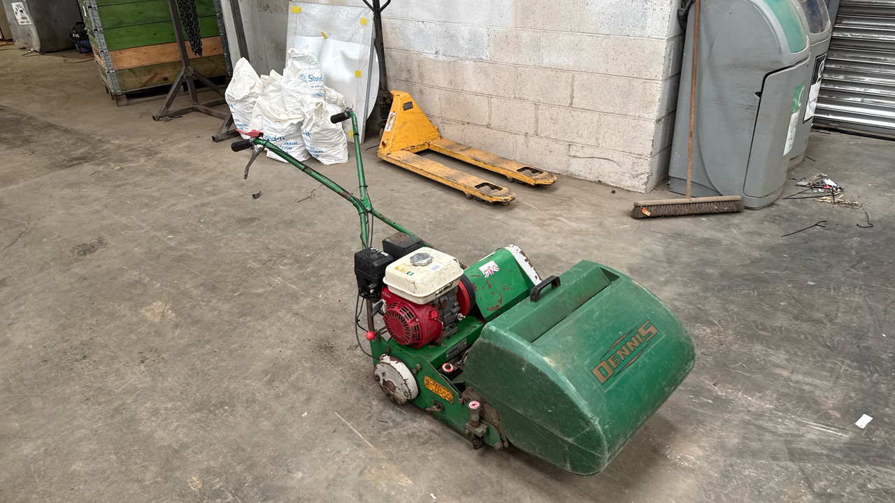 DENNIS FT510 PEDESTRIAN CYLINDER MOWER WITH 5K UNIT AND GRASS BOX - Garden mower: picture 2 DENNIS FT510 PEDESTRIAN CYLINDER MOWER WITH 5K UNIT AND GRASS BOX - Garden mower: picture 2