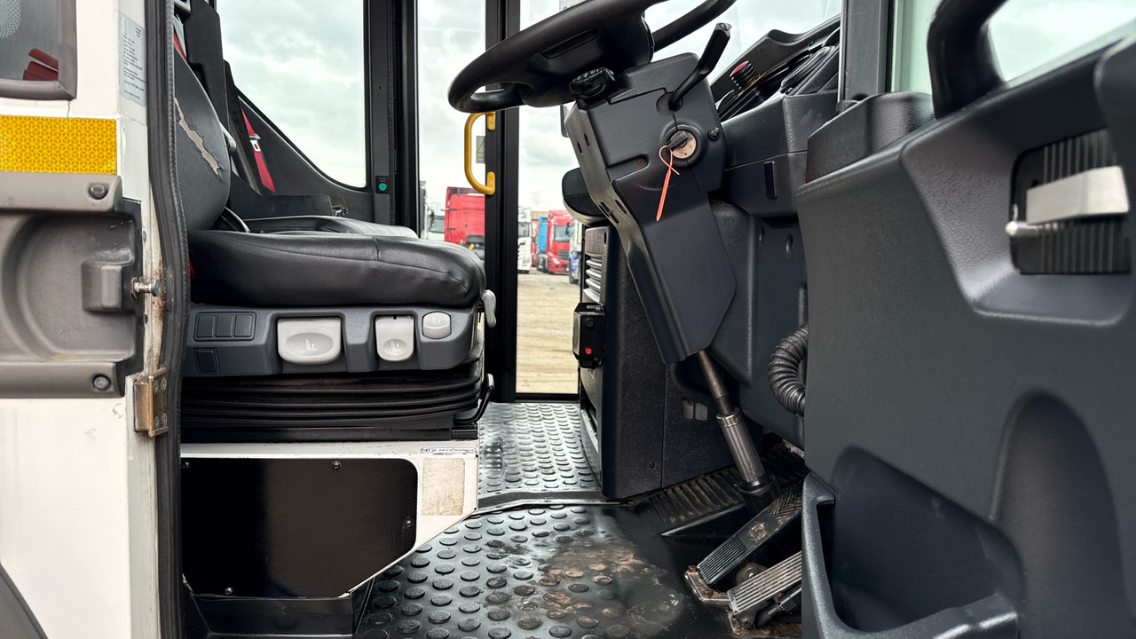 Dennis Elite 6 - Garbage truck: picture 5 Dennis Elite 6 - Garbage truck: picture 5