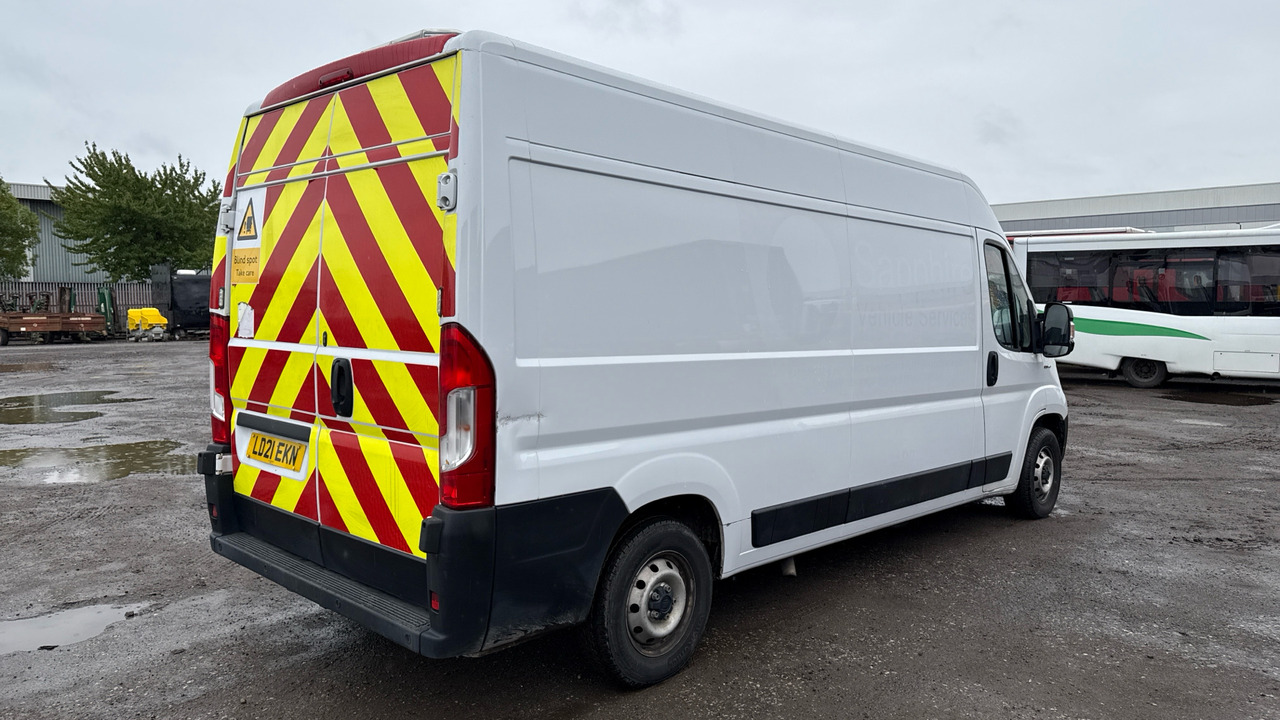 FIAT DUCATO 35 2.3 MULTIJET TECNICO 140PS - Panel van: picture 4 FIAT DUCATO 35 2.3 MULTIJET TECNICO 140PS - Panel van: picture 4