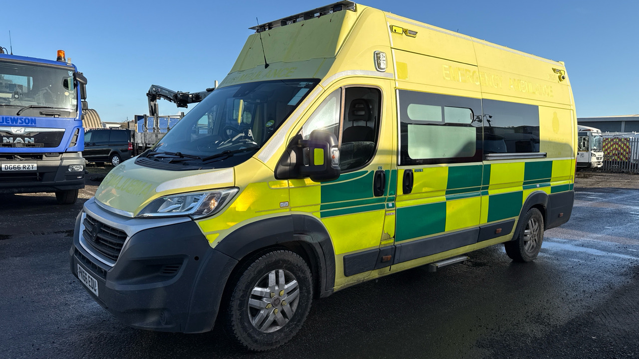 FIAT DUCATO 42 MULTIJET II - Ambulance: picture 2 FIAT DUCATO 42 MULTIJET II - Ambulance: picture 2