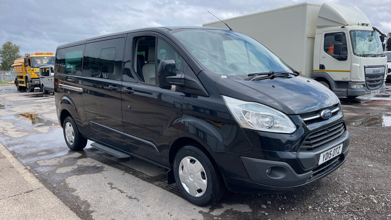 FORD TOURNEO CUSTOM 300 2.2 TDCi 125PS - Minibus, Passenger van: picture 1 FORD TOURNEO CUSTOM 300 2.2 TDCi 125PS - Minibus, Passenger van: picture 1
