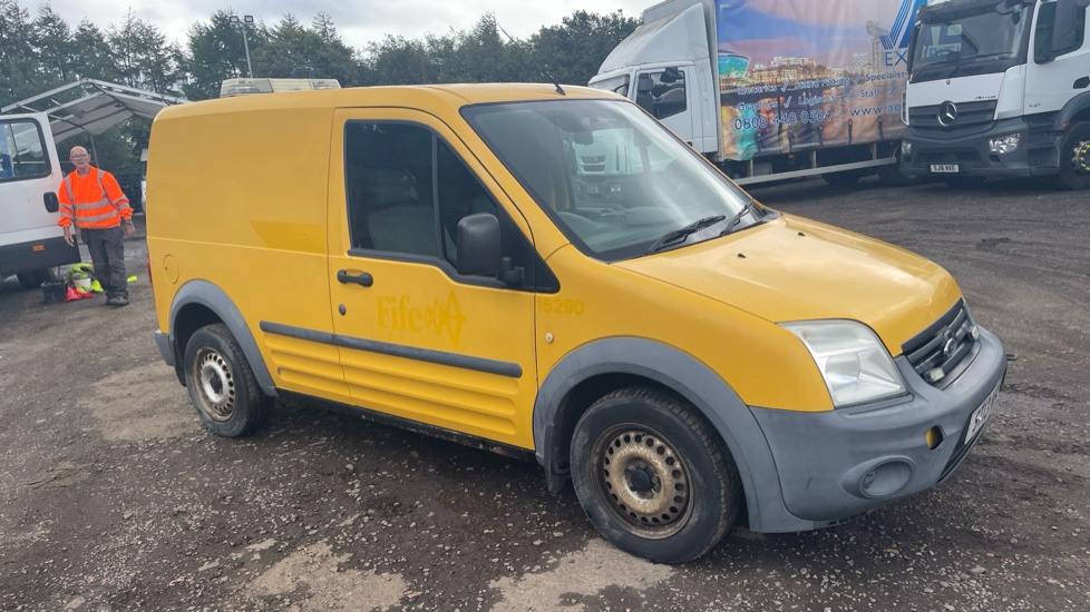FORD TRANSIT CONNECT T200 1.8 TDCI 75PS - Small van: picture 1 FORD TRANSIT CONNECT T200 1.8 TDCI 75PS - Small van: picture 1