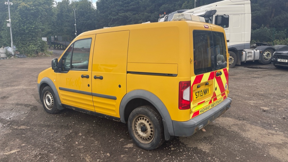 FORD TRANSIT CONNECT T200 1.8 TDCI 75PS - Panel van: picture 3 FORD TRANSIT CONNECT T200 1.8 TDCI 75PS - Panel van: picture 3