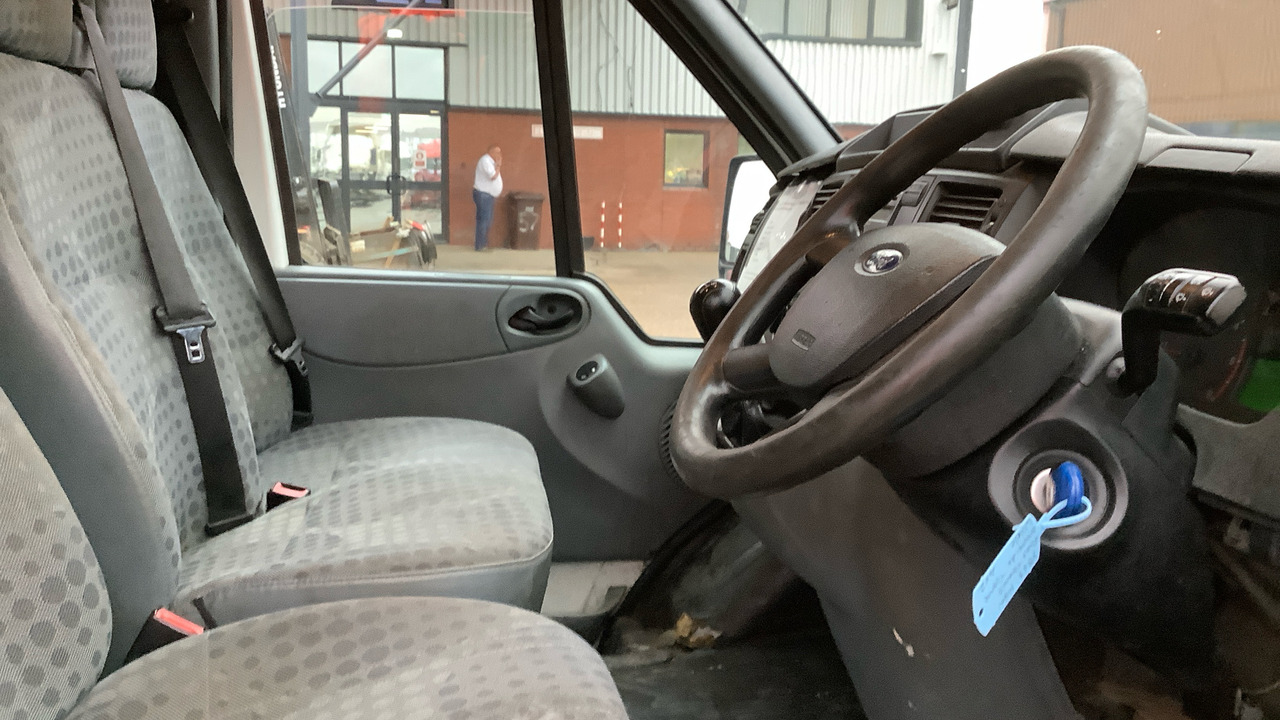 FORD TRANSIT T350 TDCI 125PS - Tipper van: picture 5 FORD TRANSIT T350 TDCI 125PS - Tipper van: picture 5