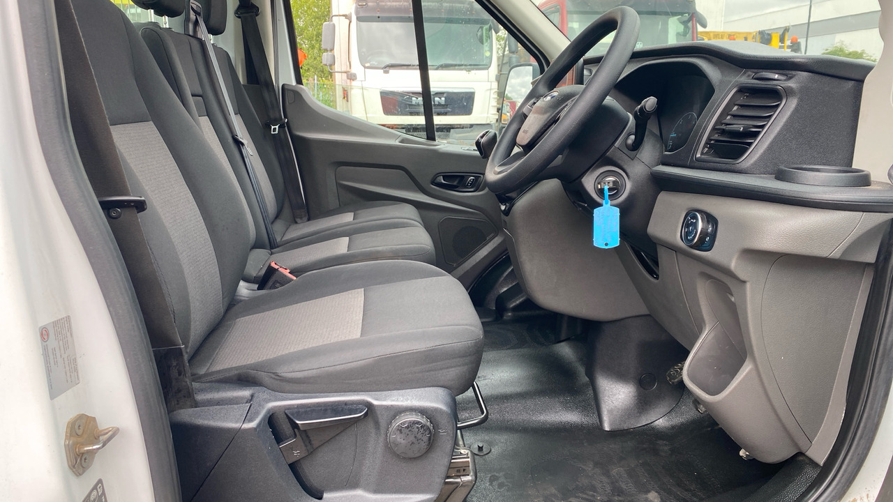 Ford Transit 350 2.0 ECOBLUE 130PS - Flatbed van: picture 5 Ford Transit 350 2.0 ECOBLUE 130PS - Flatbed van: picture 5