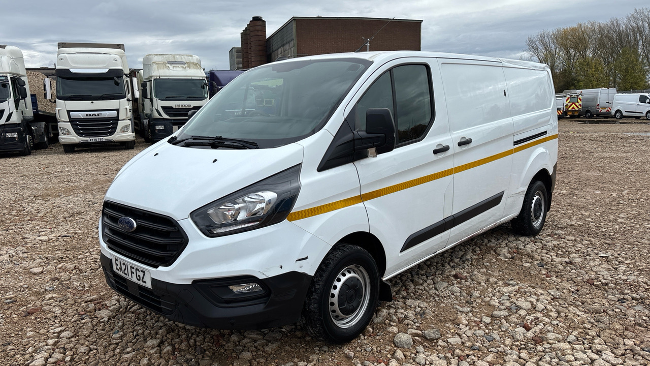 Ford Transit Custom 300 2.0 ECOBLUE 105PS - Small van: picture 2 Ford Transit Custom 300 2.0 ECOBLUE 105PS - Small van: picture 2