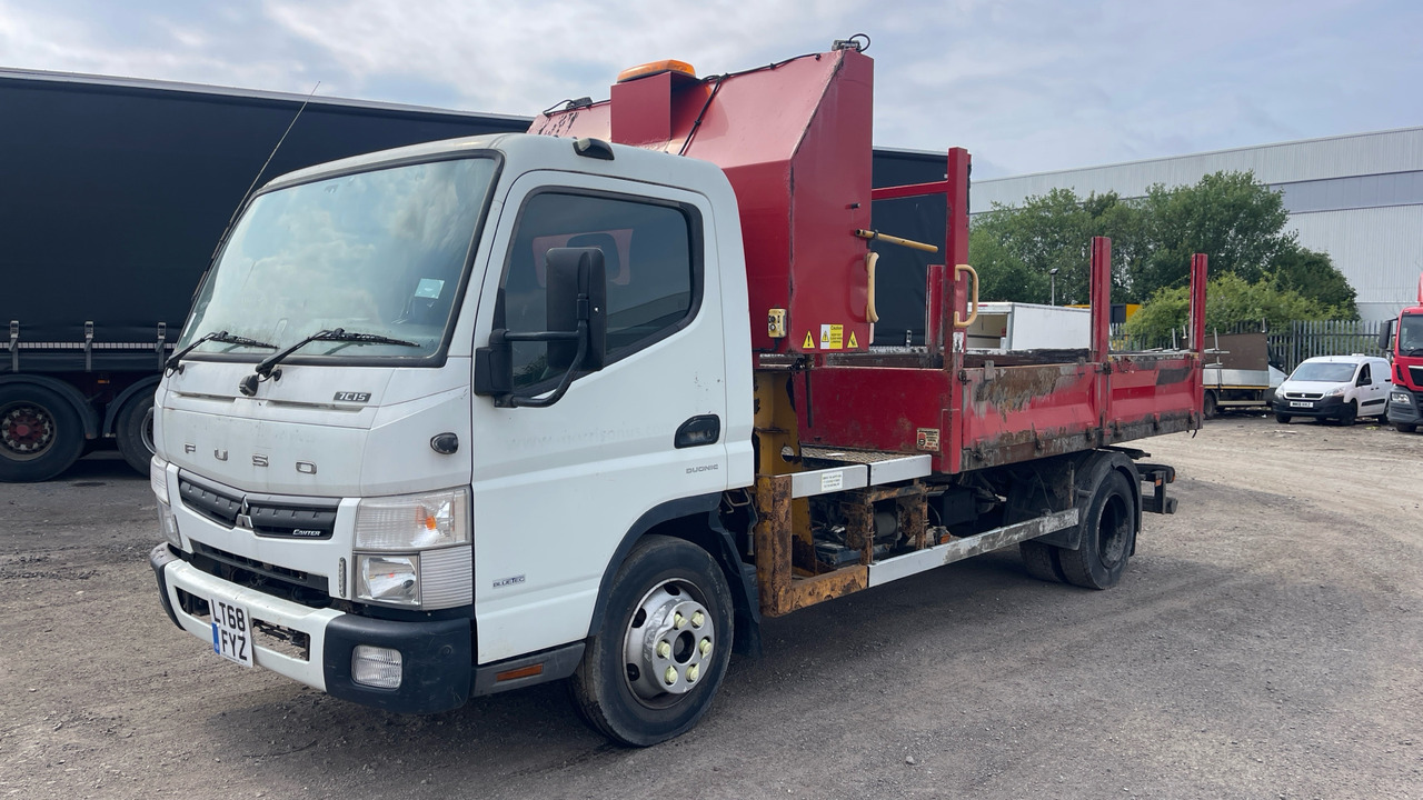 Fuso Canter 7C15 - Tipper: picture 3 Fuso Canter 7C15 - Tipper: picture 3