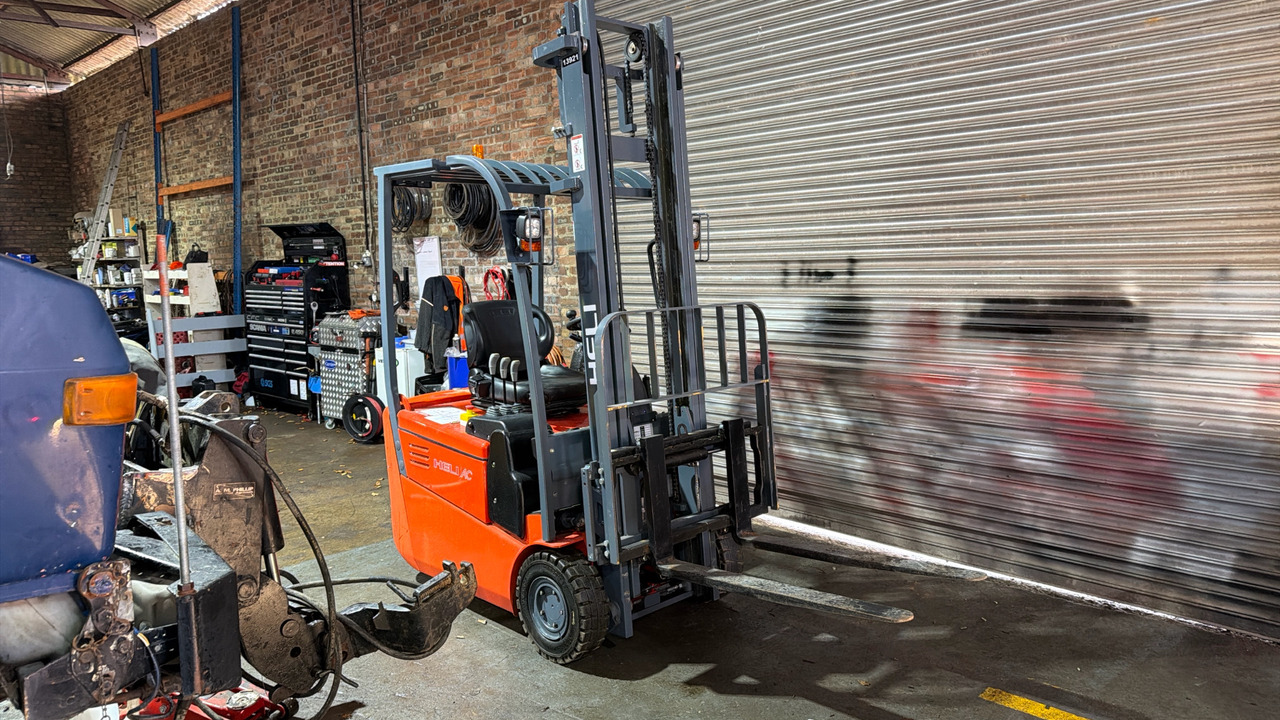 HELI FB315 - Electric forklift: picture 1 HELI FB315 - Electric forklift: picture 1
