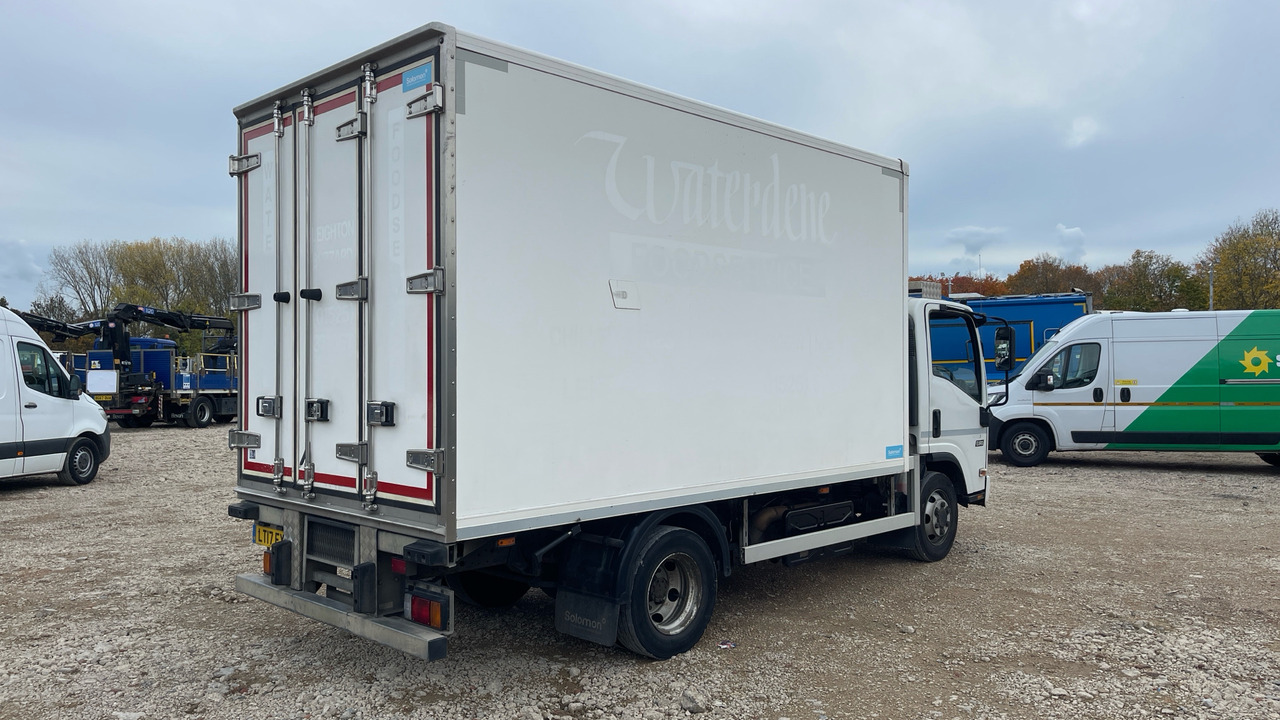 ISUZU FORWARD N75.190 - Refrigerator truck: picture 4 ISUZU FORWARD N75.190 - Refrigerator truck: picture 4