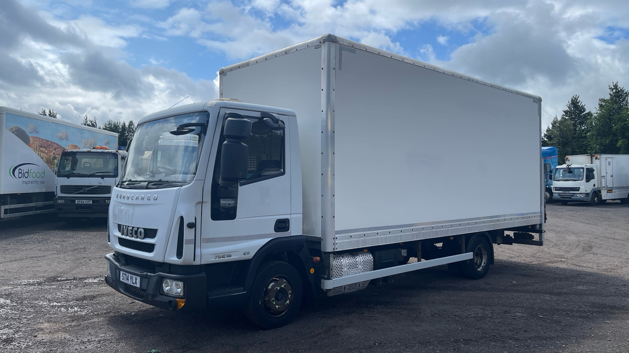 IVECO EUROCARGO 75E16 - Box truck: picture 2 IVECO EUROCARGO 75E16 - Box truck: picture 2