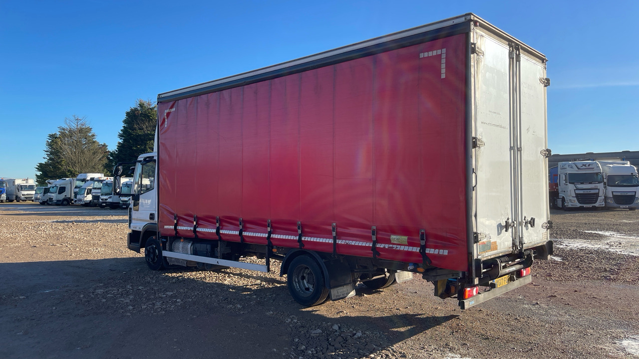 IVECO EUROCARGO 75E16 - Curtainsider truck: picture 3 IVECO EUROCARGO 75E16 - Curtainsider truck: picture 3