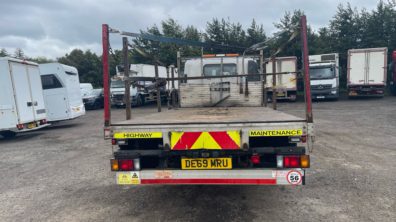 Dropside/ Flatbed truck Isuzu N75 190: picture 10