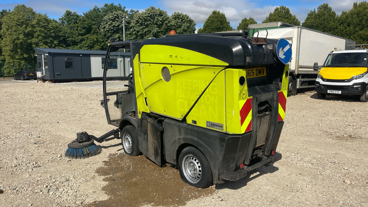JOHNSTON  - Road sweeper: picture 4 JOHNSTON  - Road sweeper: picture 4
