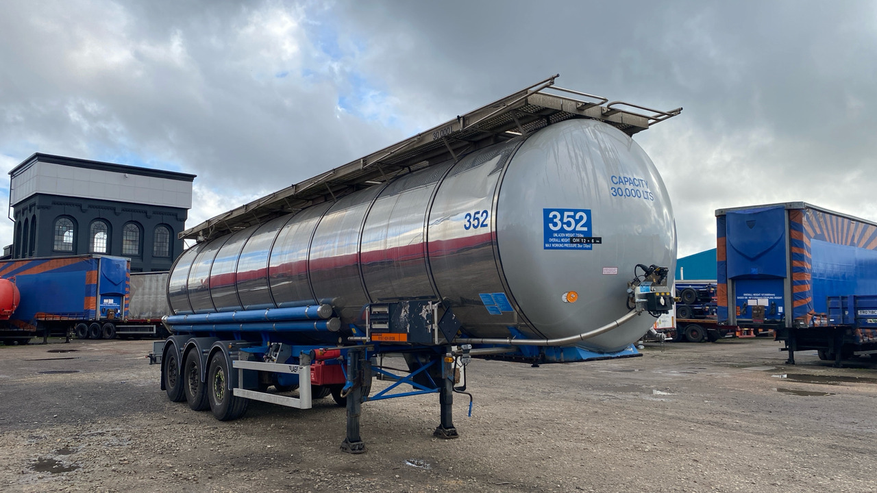 LAG TANKER - Tank semi-trailer: picture 2 LAG TANKER - Tank semi-trailer: picture 2