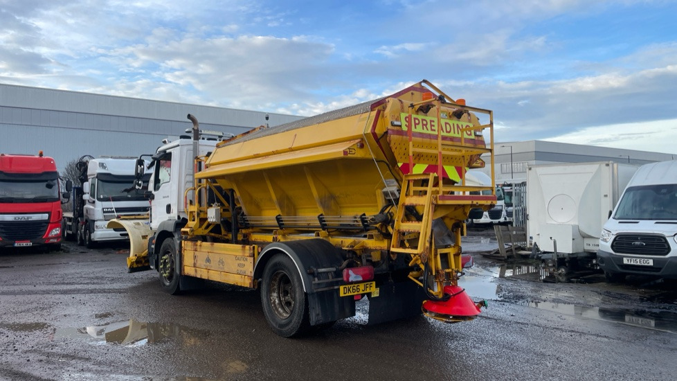 MAN TGM 18.250 EURO 6 - Snow removal vehicle: picture 3 MAN TGM 18.250 EURO 6 - Snow removal vehicle: picture 3