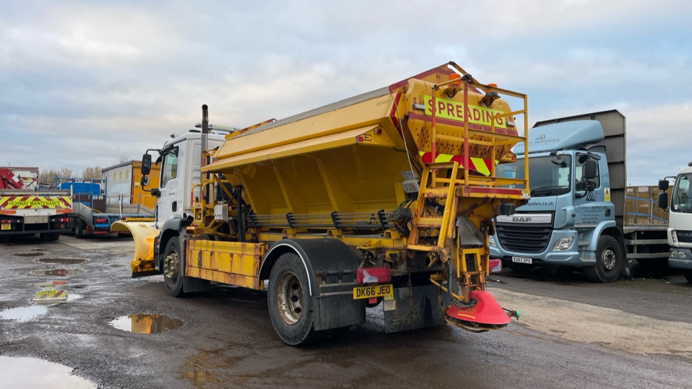 MAN TGM 18.250 EURO 6 - Snow removal vehicle: picture 3 MAN TGM 18.250 EURO 6 - Snow removal vehicle: picture 3