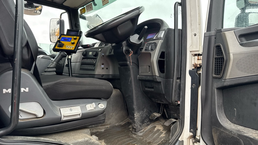 MAN TGM 18.250 EURO 6 - Snow removal vehicle: picture 5 MAN TGM 18.250 EURO 6 - Snow removal vehicle: picture 5